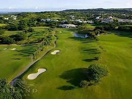 Royal Villa by Island Villas
