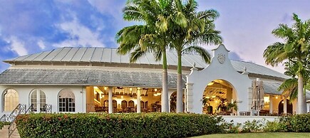 Royal Villa by Island Villas