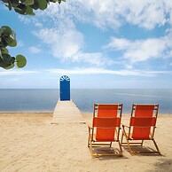 Puerta Azul