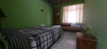 Hostel La Suerte