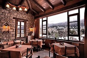 Vitina House