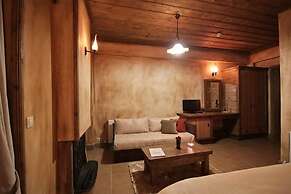 Vitina House