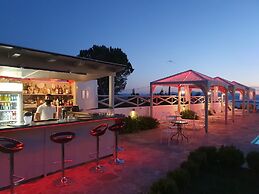 Lagou Raxi Country Hotel