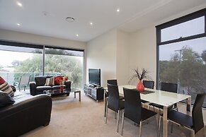 7 Bell Street Apartments