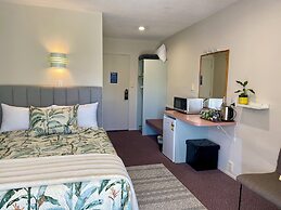 Heritage Park Lodge