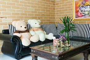 Little Bear's Home