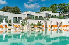 Mera Resort Venus