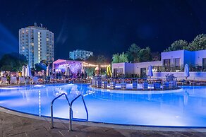 Mera Resort Venus