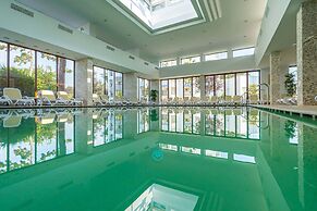 Mera Resort Venus