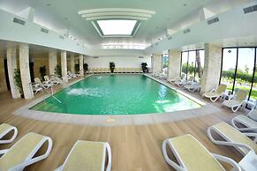 Mera Resort Venus