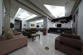 Aleria Belport Beach Hotel