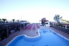 Aleria Belport Beach Hotel