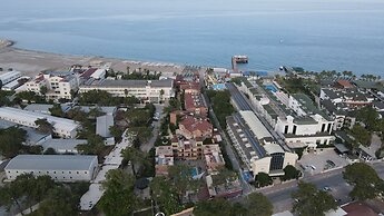 Aleria Belport Beach Hotel