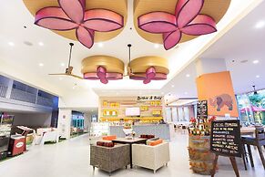 Ramada by Wyndham Phuket Deevana