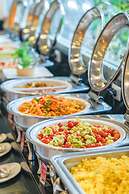 Ramada by Wyndham Phuket Deevana