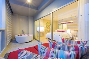 Ramada by Wyndham Phuket Deevana