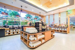 Ramada by Wyndham Phuket Deevana