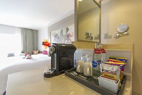 Ramada by Wyndham Phuket Deevana
