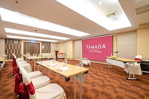 Ramada by Wyndham Phuket Deevana
