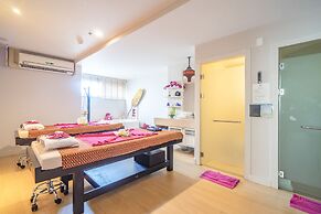 Ramada by Wyndham Phuket Deevana
