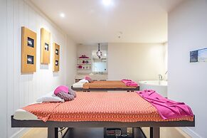 Ramada by Wyndham Phuket Deevana
