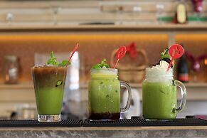 Ramada by Wyndham Phuket Deevana
