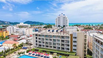 Ramada by Wyndham Phuket Deevana