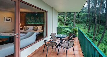 Puncak Pass Resort