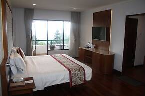 Puncak Pass Resort