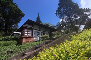 Puncak Pass Resort