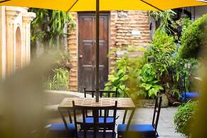 La Villa Serena