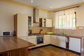 Amani Luxury Apartments Diani Beach