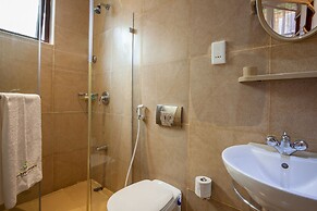 Amani Luxury Apartments Diani Beach