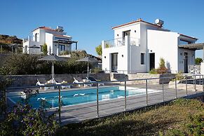 Eleia Seafront Rooms & Villas