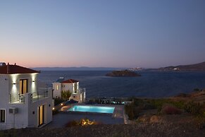 Eleia Seafront Rooms & Villas