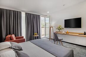 Hotel Split INN by President