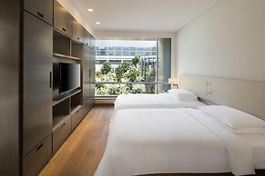 Andaz Delhi, by Hyatt