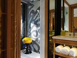 Hotel Indigo Bali Seminyak Beach by IHG
