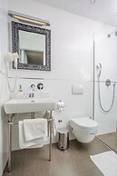 Jona Rooms Podstrana