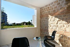 Jona Rooms Podstrana