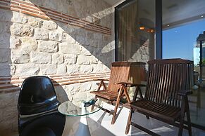 Jona Rooms Podstrana