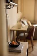 Limneon Resort & Spa
