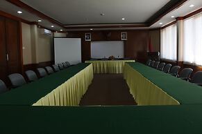 Surya Pesona Beach Hotel