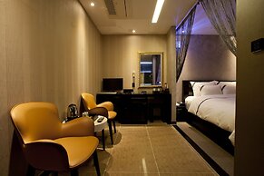W Hotel