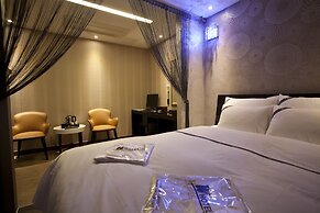 W Hotel