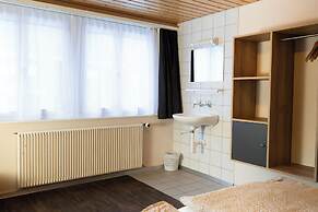 Eiger Lodge Easy