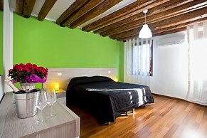 Good Wine Apartments