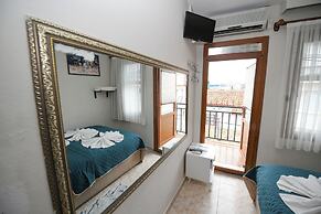 Anz Guesthouse Pansiyon