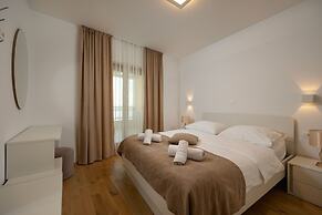 Apartments Lea