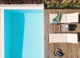 Art Blue Villas